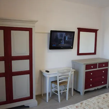 Le Fate Corbezzole Apartament Apart Otel *